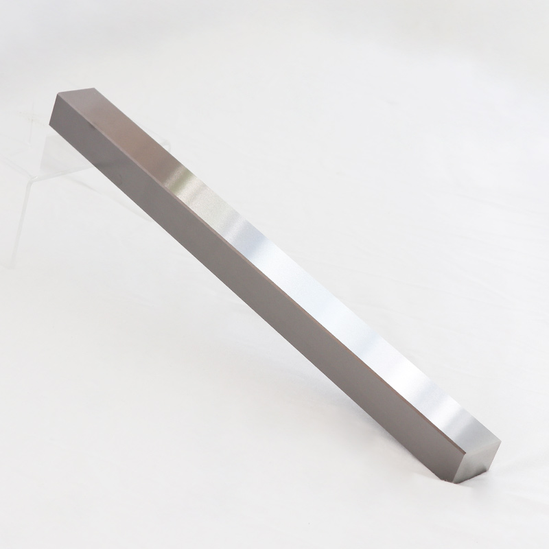 square blade (3)